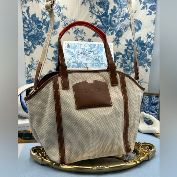 🆕 GANNI 🧿 NWT Small Banner Tote, Egret Cream Canvas & Tan Leather - Picture 4 of 14